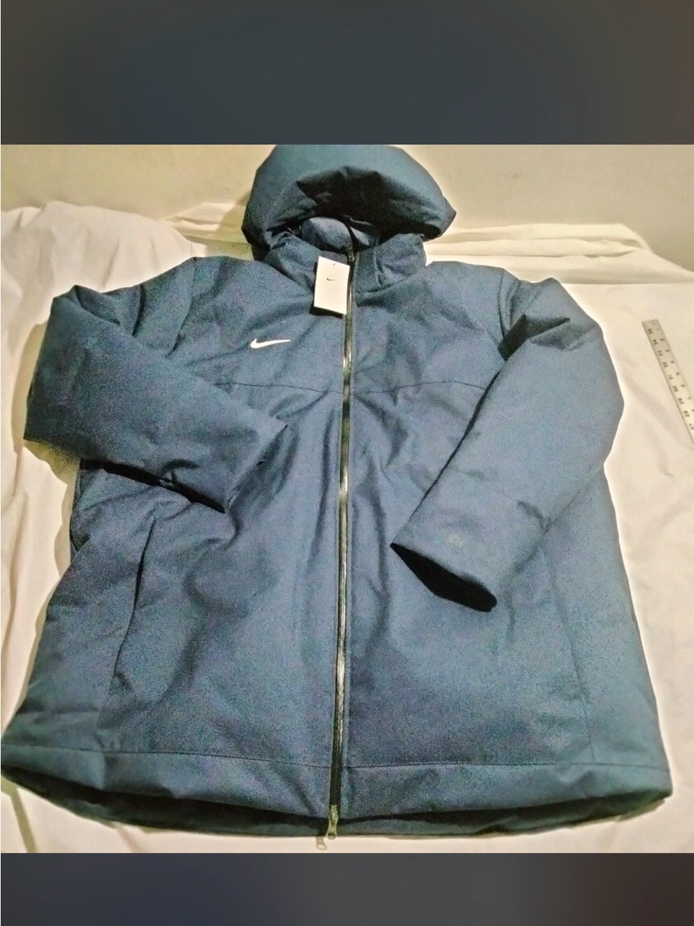 Nike men’s Navy Hooded Puffer Jacket